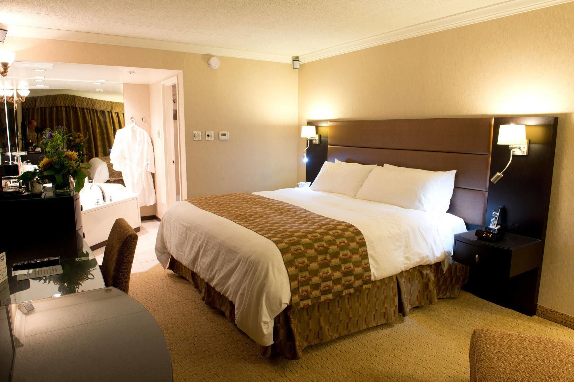 Clarenville Inn Ngoại thất bức ảnh