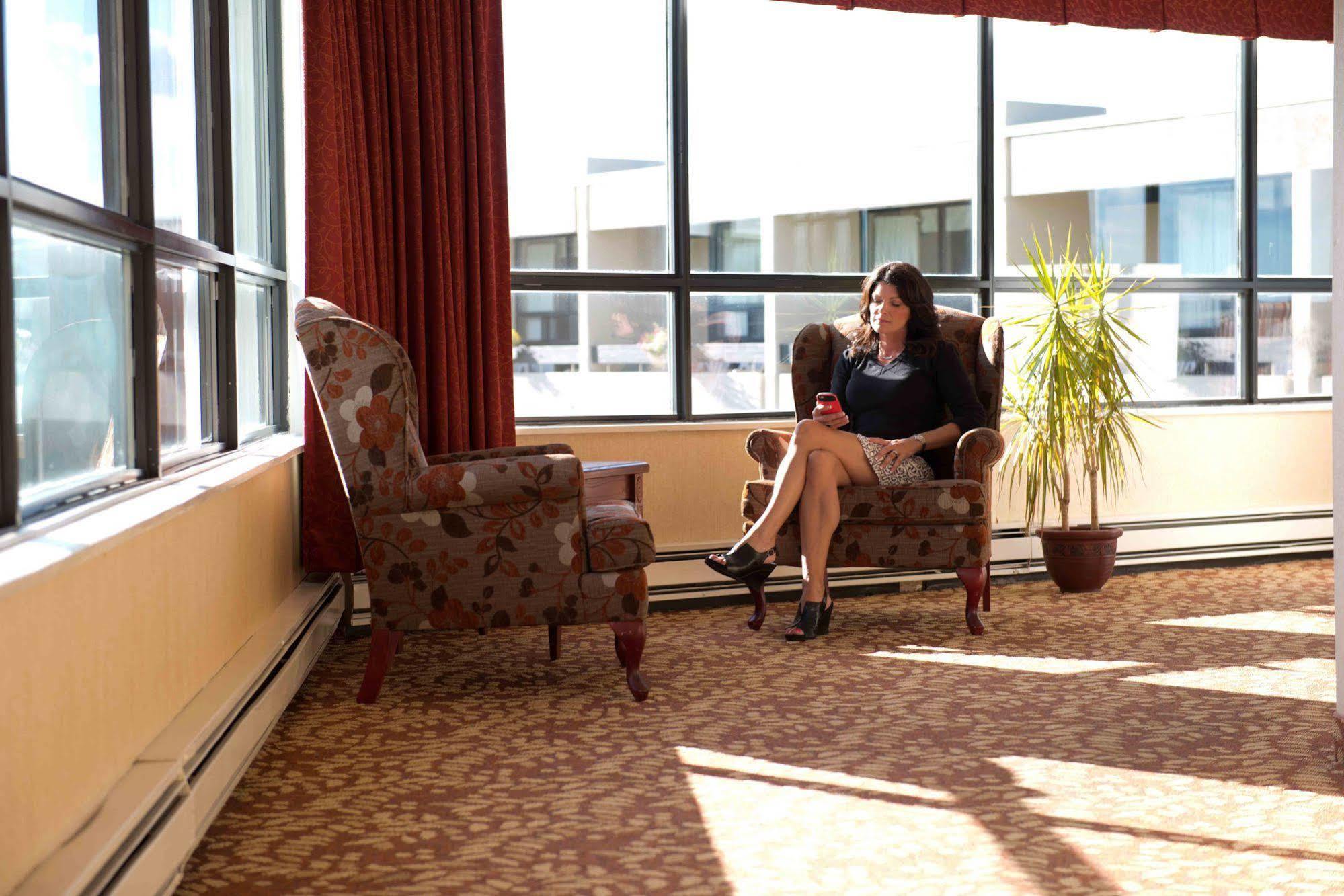 Clarenville Inn Ngoại thất bức ảnh